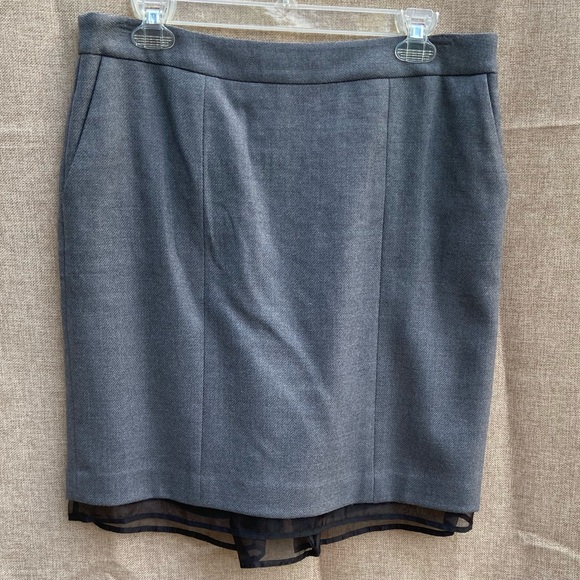 Grey Loft Skirt Size 10 - Picture 1 of 3